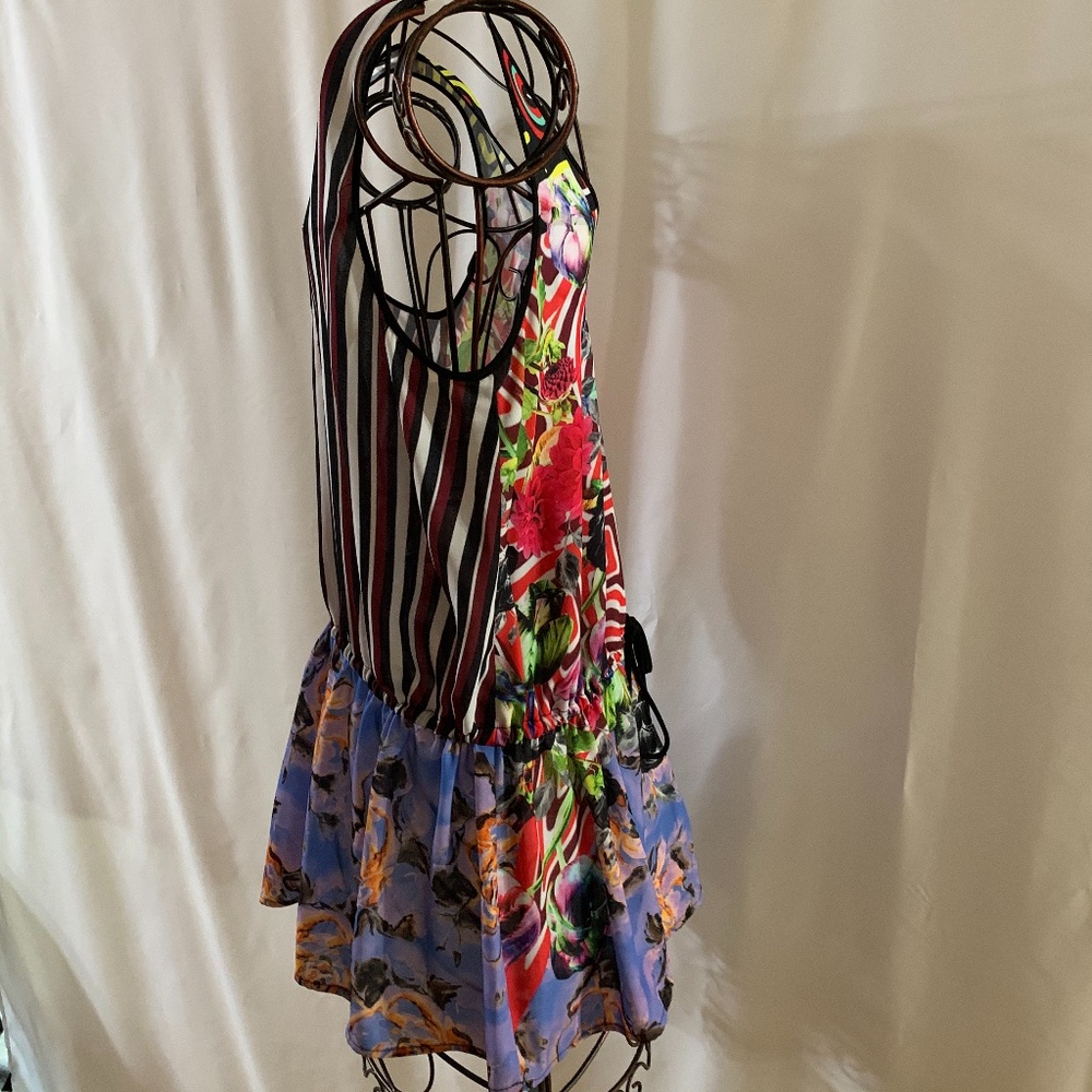 Multi Color And Print Drawstring Top - image 4